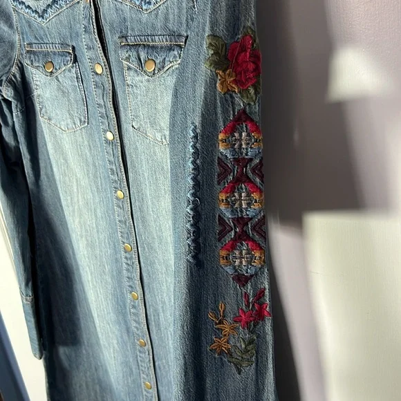 NWT Stetson Embroidered Denim Shirt Dress size small